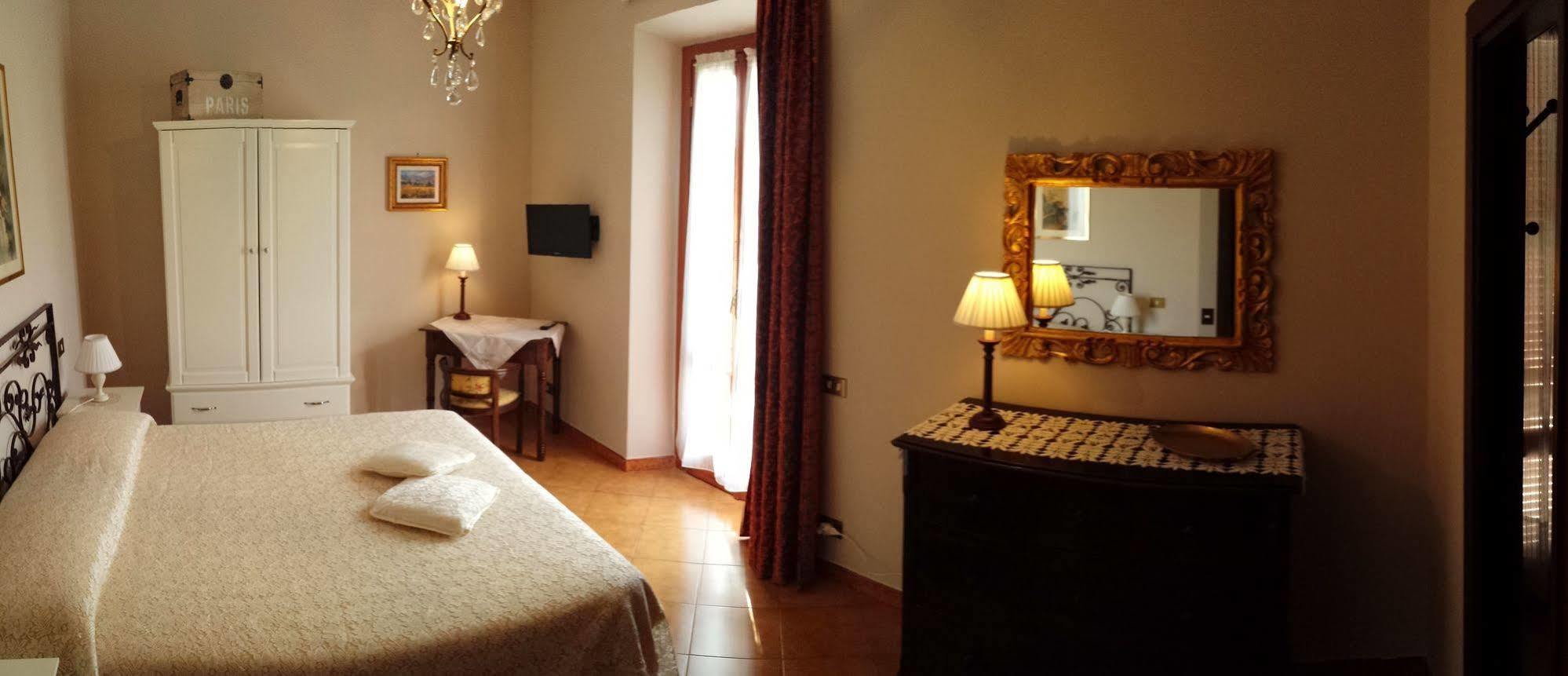 프라스카티 Al Vecchio Olivo B&B 외부 사진